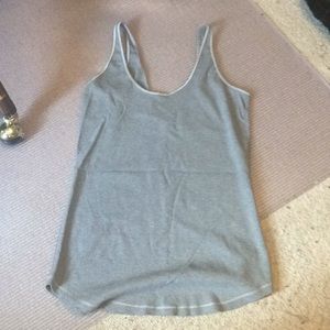 Lululemon Mudra Tank Sz 6 VEUC